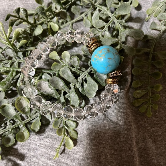 Stunning Turquoise Bracelet - Picture 2 of 3